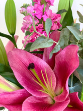Load image into Gallery viewer, Classic Lily Bouquet, close up